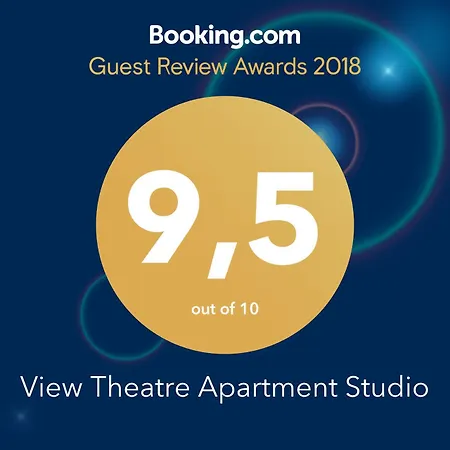 Theatre View Apartman *