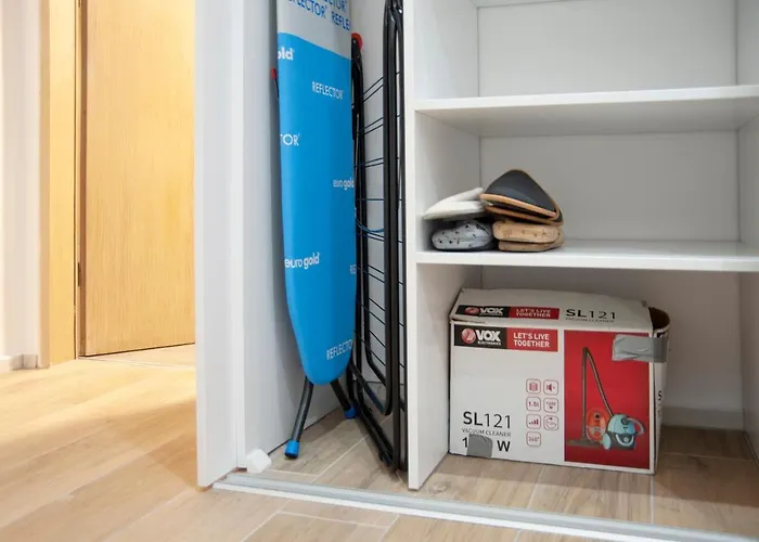 Theatre View アパート